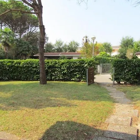 House Pineda Villa *